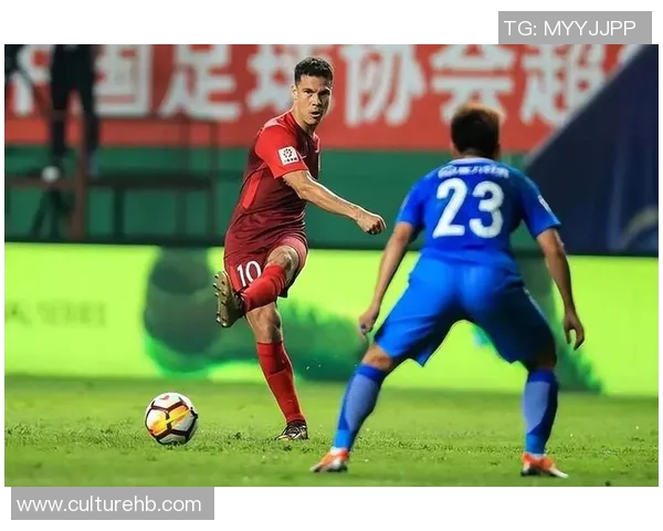 球星足球裤：创新设计与舒适体验助力球员竞技表现提升